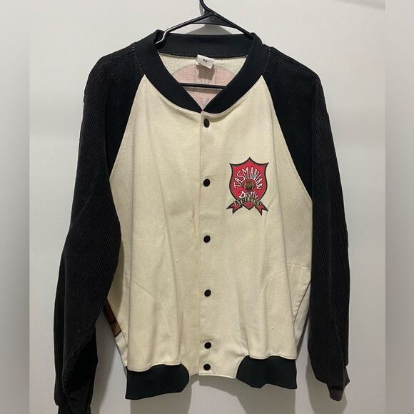 Vintage looney tunes 1992 jacket - Picture 1 of 15